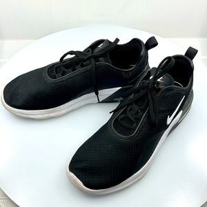 Nike Air Max Motion 2 Black White 2020 Shoes Women 10 AO0352-007